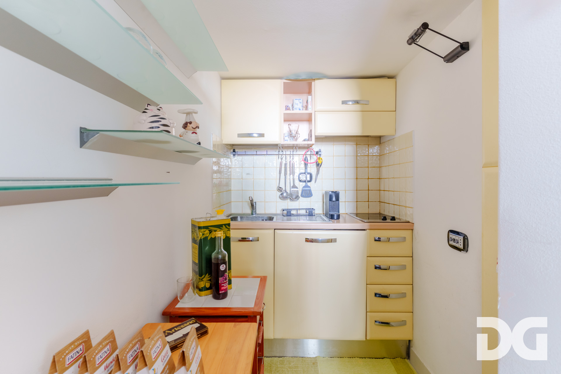 Immobiliare Del Guasta NERVI – VIA CAPOUNGO RESIDENCE EDEN PERFETTI MQ.63 CON PARCO E PISCINA 