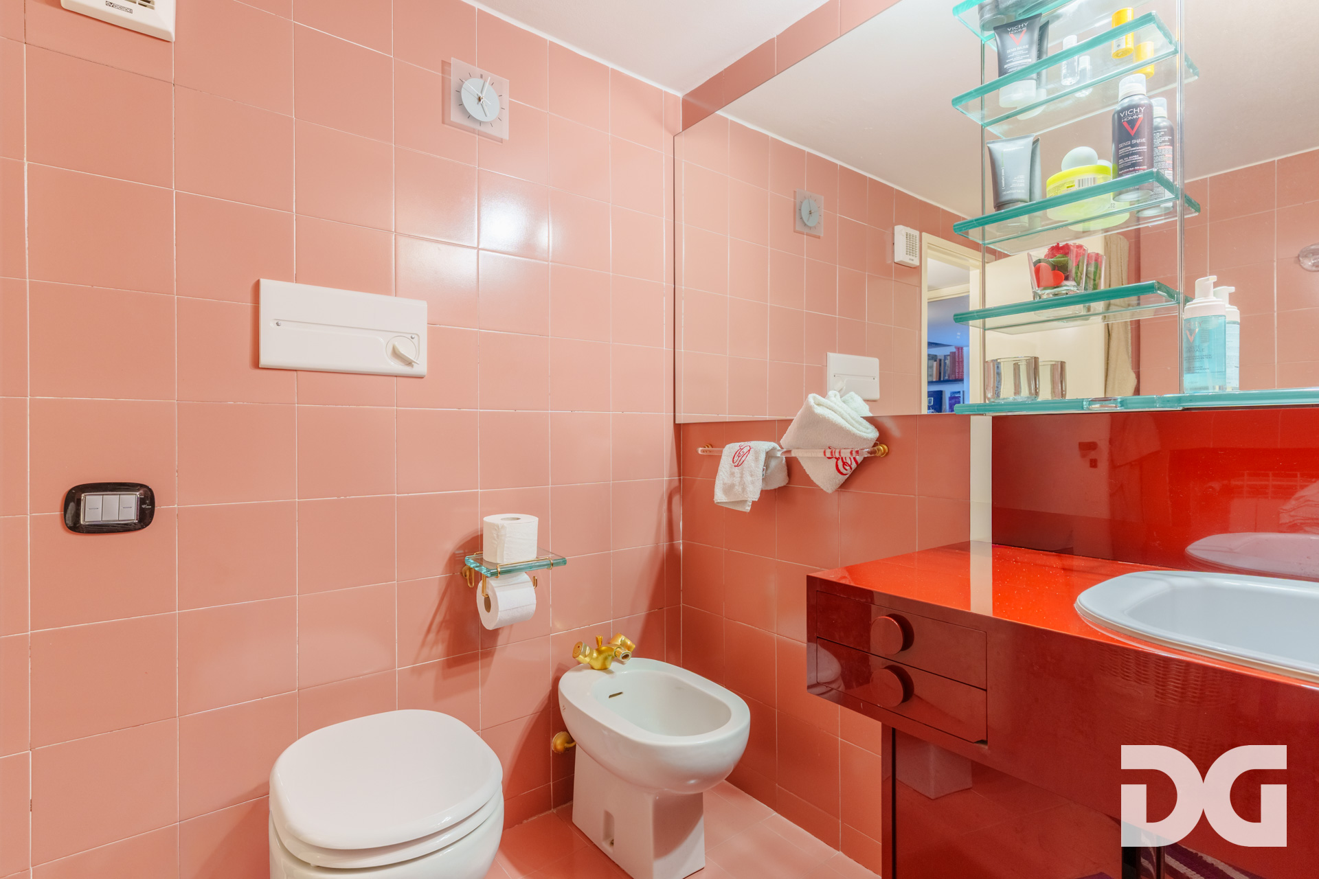 Immobiliare Del Guasta NERVI – VIA CAPOUNGO RESIDENCE EDEN PERFETTI MQ.63 CON PARCO E PISCINA 