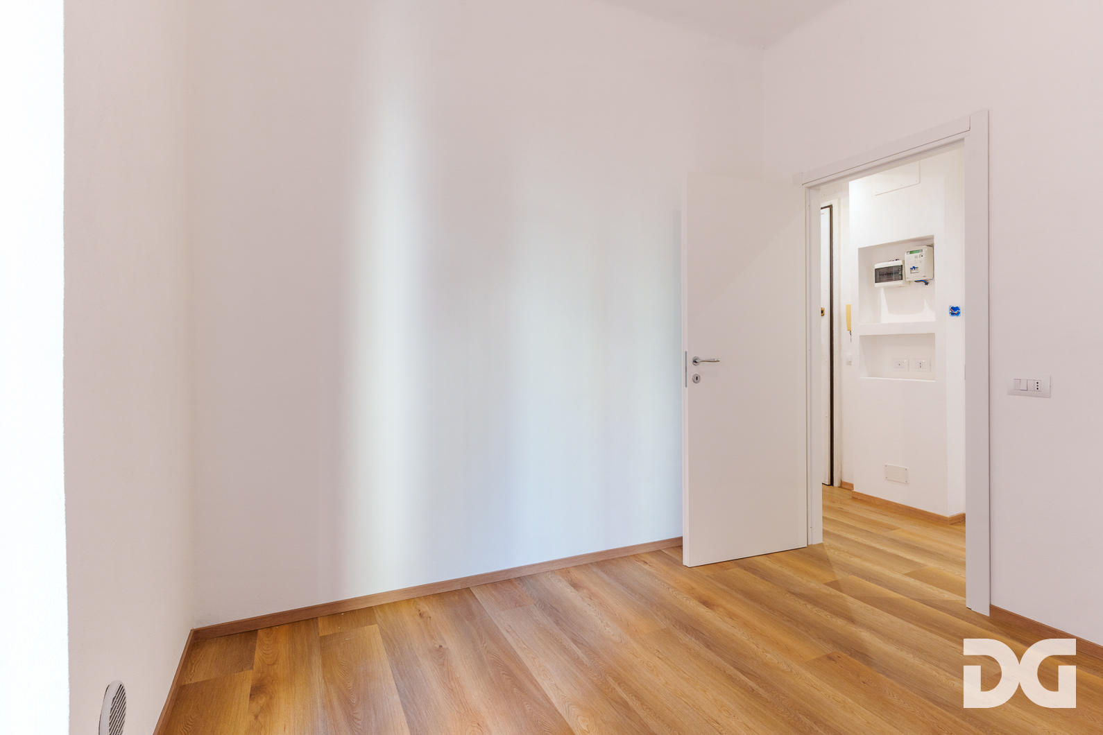 Immobiliare Del Guasta CERTOSA – VIA RISTORI MQ. 71 RISTRUTTURATI 