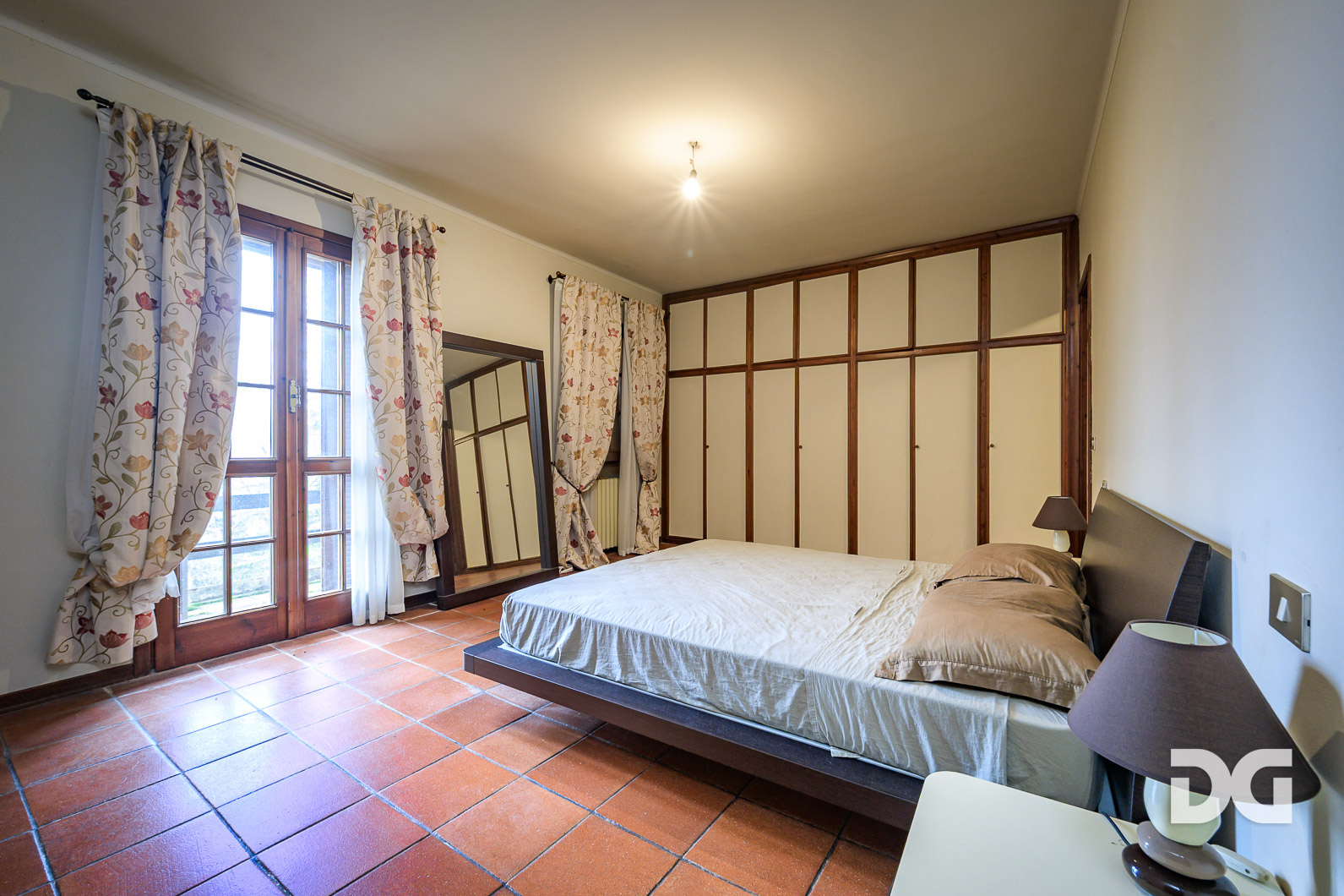 Immobiliare Del Guasta GAVI-MALVICINA – VILLA TRIPIANO MQ. 262 CON GIARDINO E BOX 