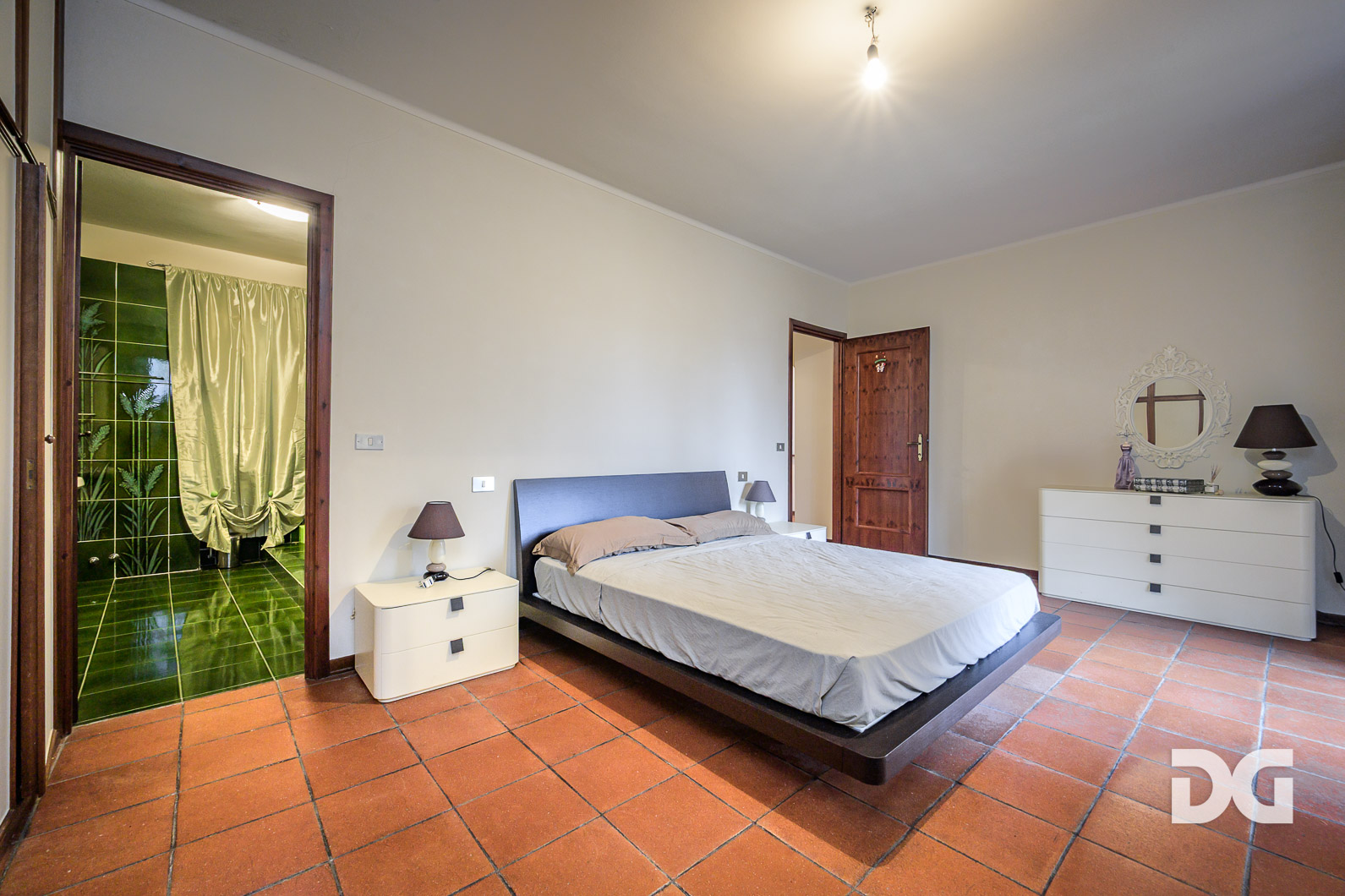 Immobiliare Del Guasta GAVI-MALVICINA – VILLA TRIPIANO MQ. 262 CON GIARDINO E BOX 