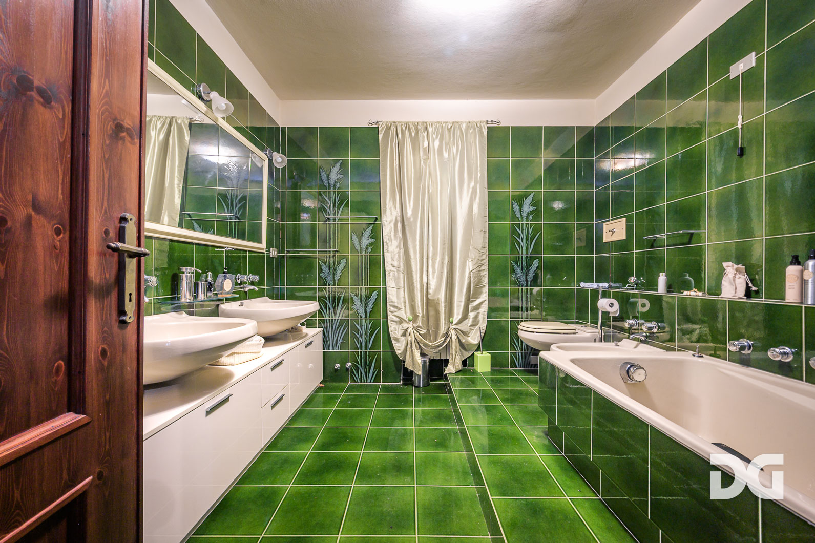 Immobiliare Del Guasta GAVI-MALVICINA – VILLA TRIPIANO MQ. 262 CON GIARDINO E BOX 